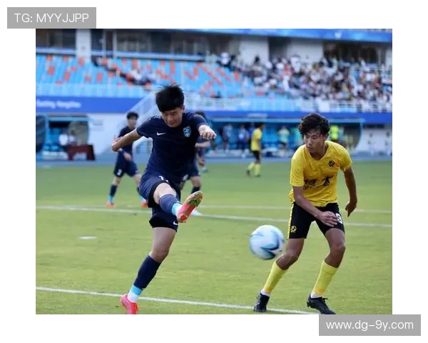 从技巧到艺术全方位解析足球比赛中的跳水动作表现与判罚依据 从技巧到艺术全方位解析足球比赛中的跳水动作表现与判罚依据