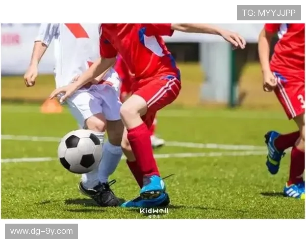 全面提升成人足球英语水平的实战表达与场上沟通技巧